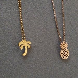 Pair of necklaces